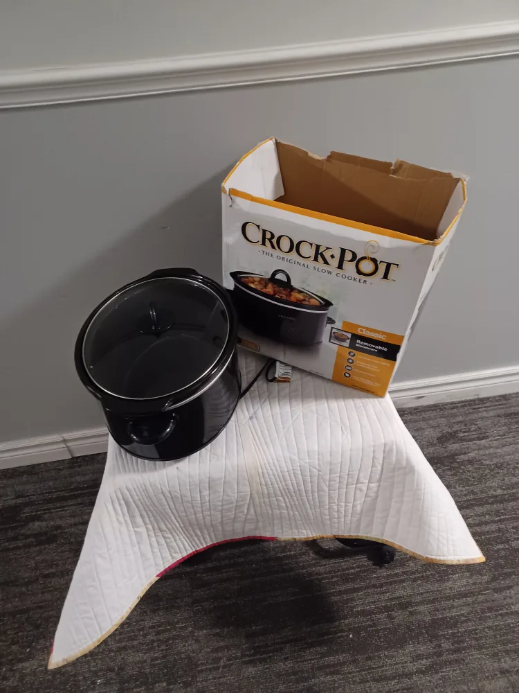 Crock-Pot Classic 7 Quart Slow Cooker image indicator(3)