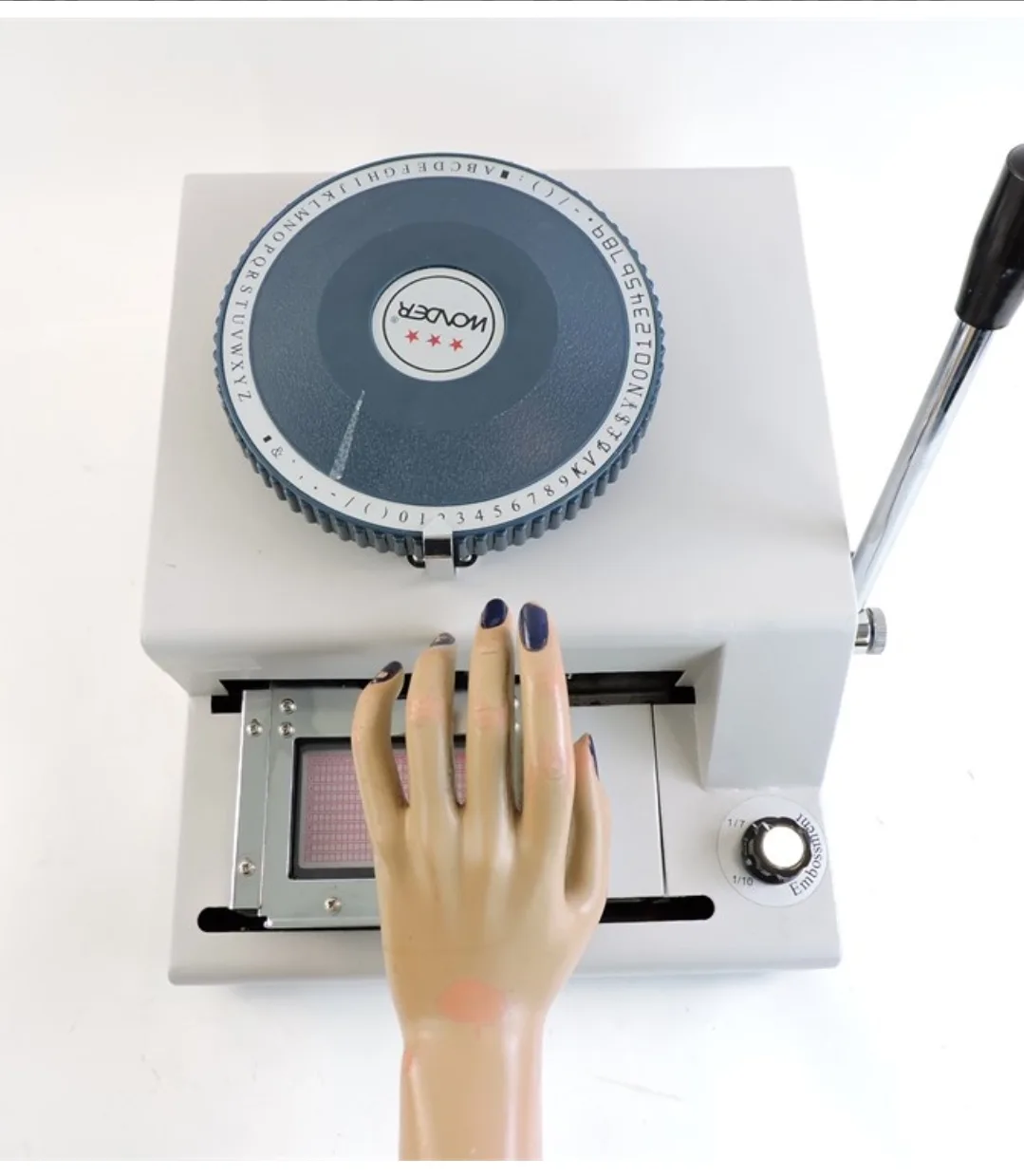 Manual Plastic Card Numbering Machine image indicator(2)