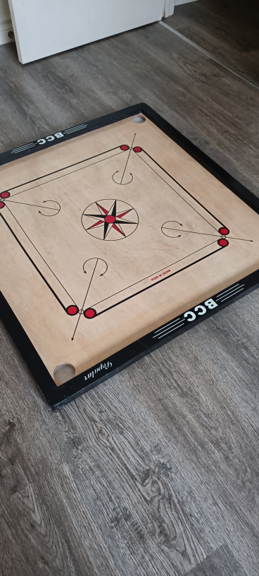 Carrom Board Game Set - photo 2