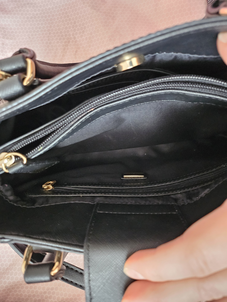 Guess Black Snakeskin-textured Handbag - photo 3