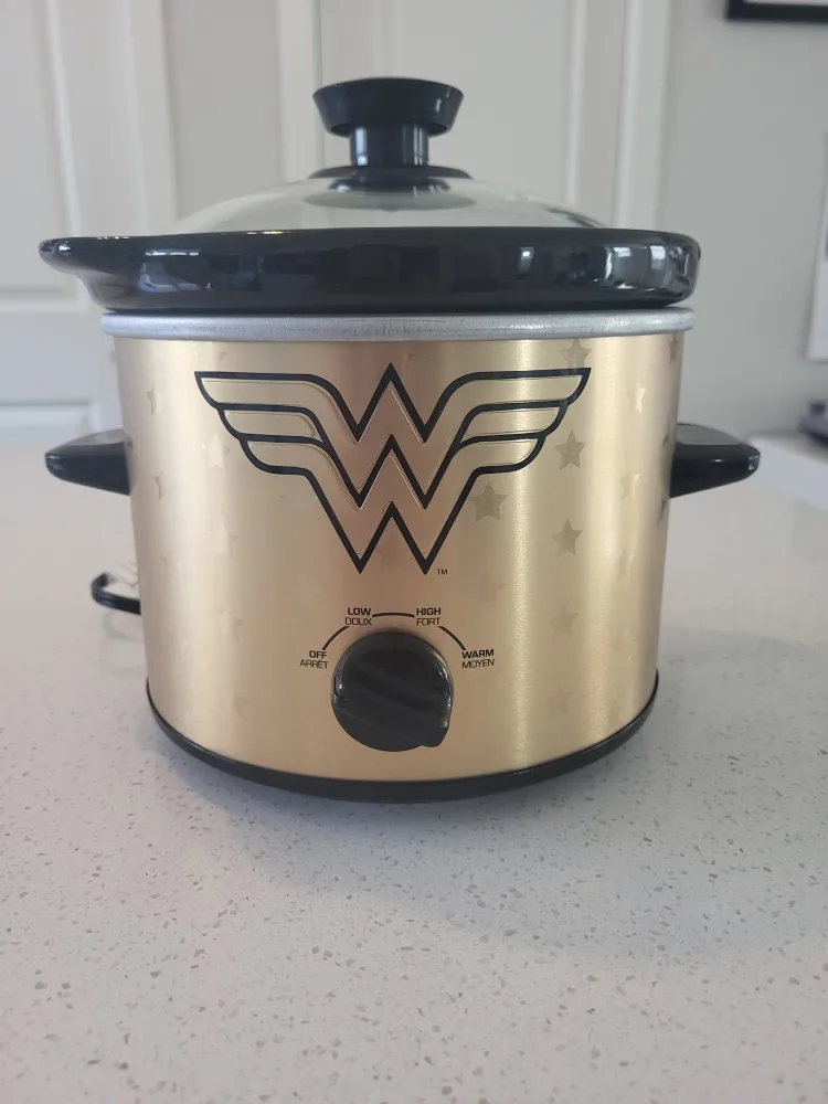 Wonder Woman Slow Cooker thumbnail