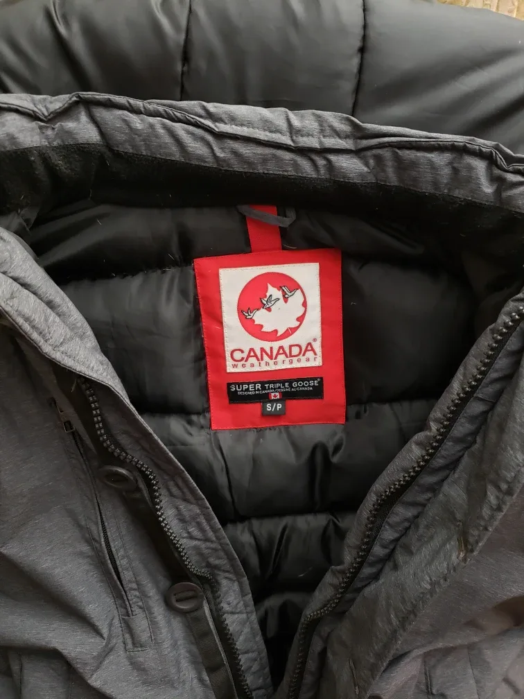 Canada Super Triple Goose Down Jacket - Size Small image indicator(3)
