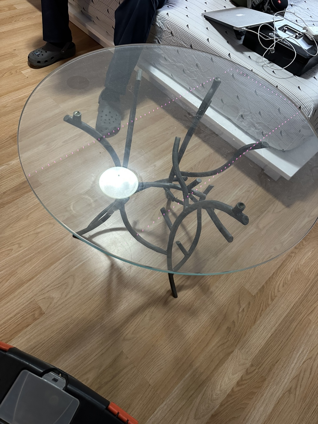 Round Glass Top Accent Table with Metal Base - photo 3