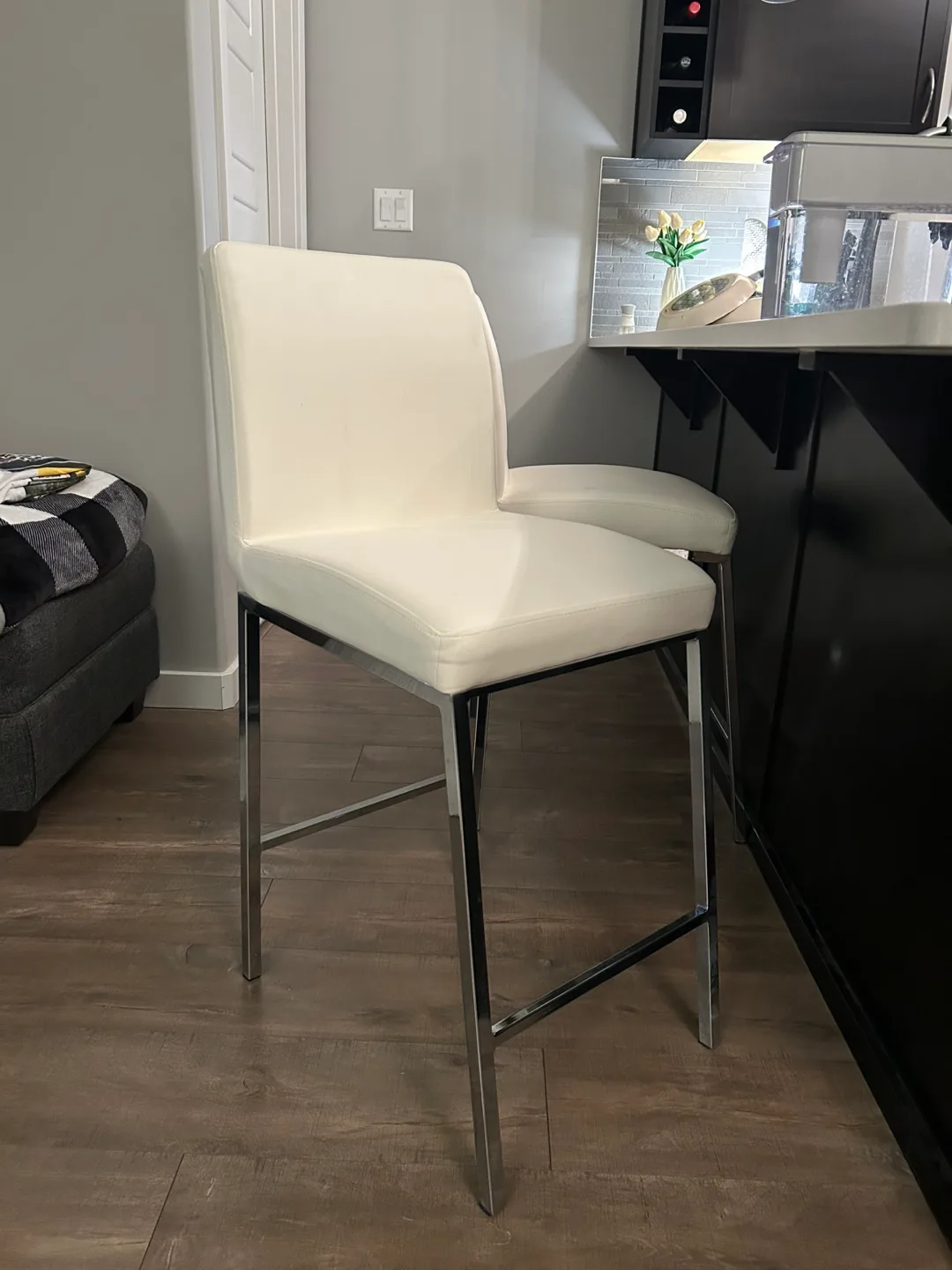 Pair of White Leather Bar Stools with Chrome Legs image indicator(2)