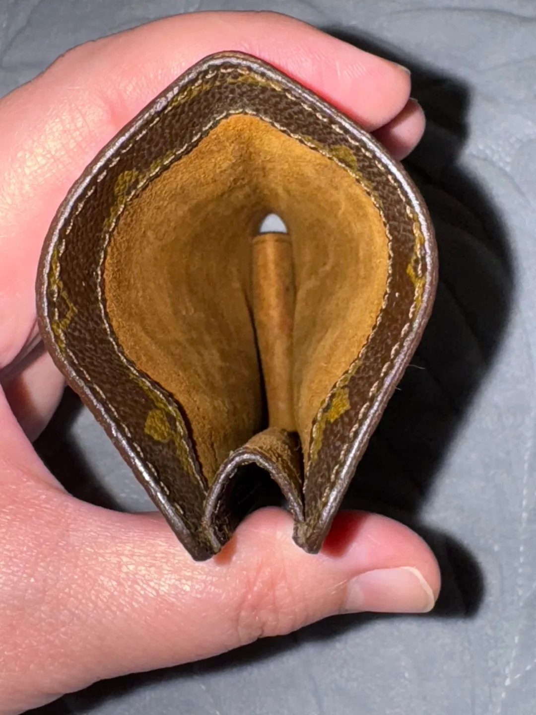 Authentic Louis Vuitton Eyeglass Case image indicator(3)