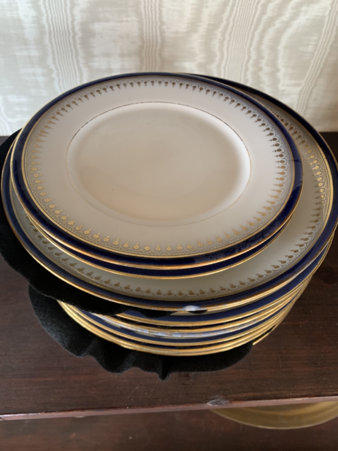 Vintage Porcelain Soup Bowls and Plates Set - photo 3