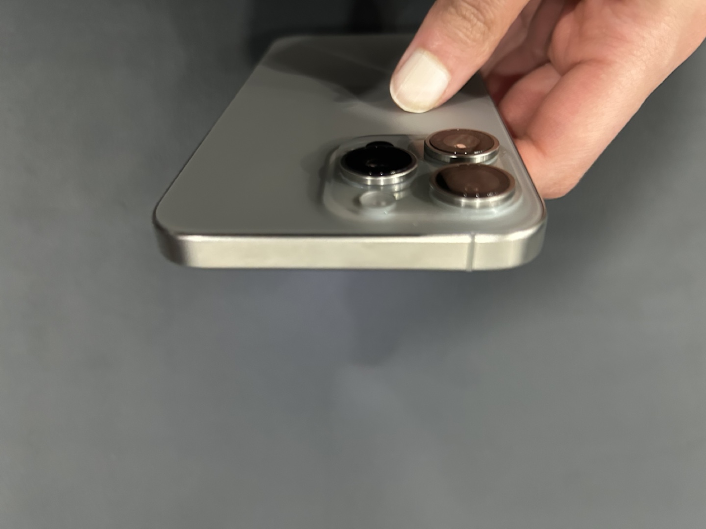 iPhone 15 Pro Max - 256GB - photo 2