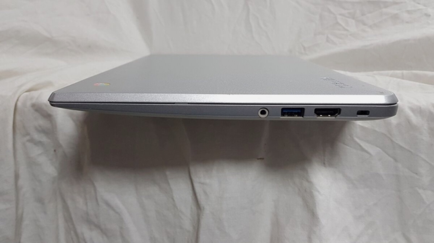 Toshiba Chromebook CB30 - photo 4