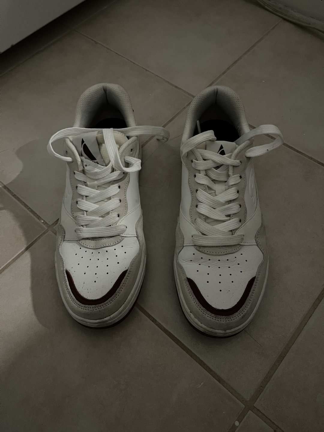 Skechers Sneakers Size W9.5/M8 - photo 2