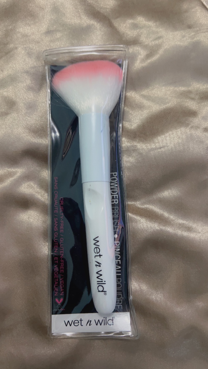 Wet n Wild Powder Brush