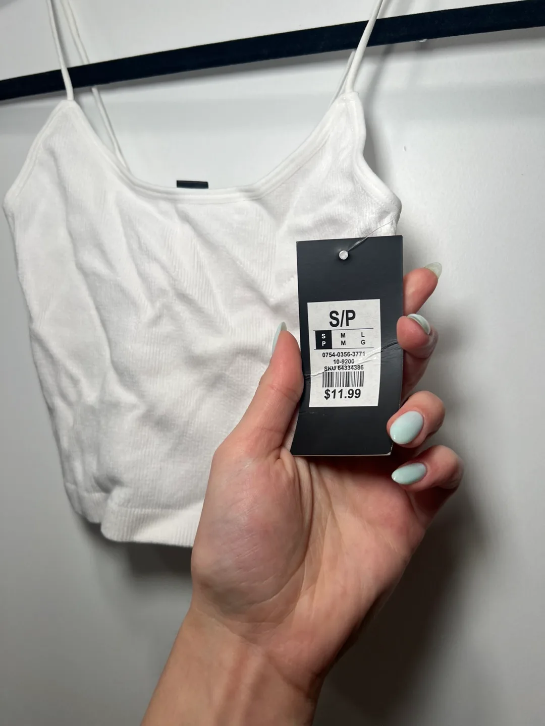 🧡White Ribbed Crop Top - Size Small image indicator(2)