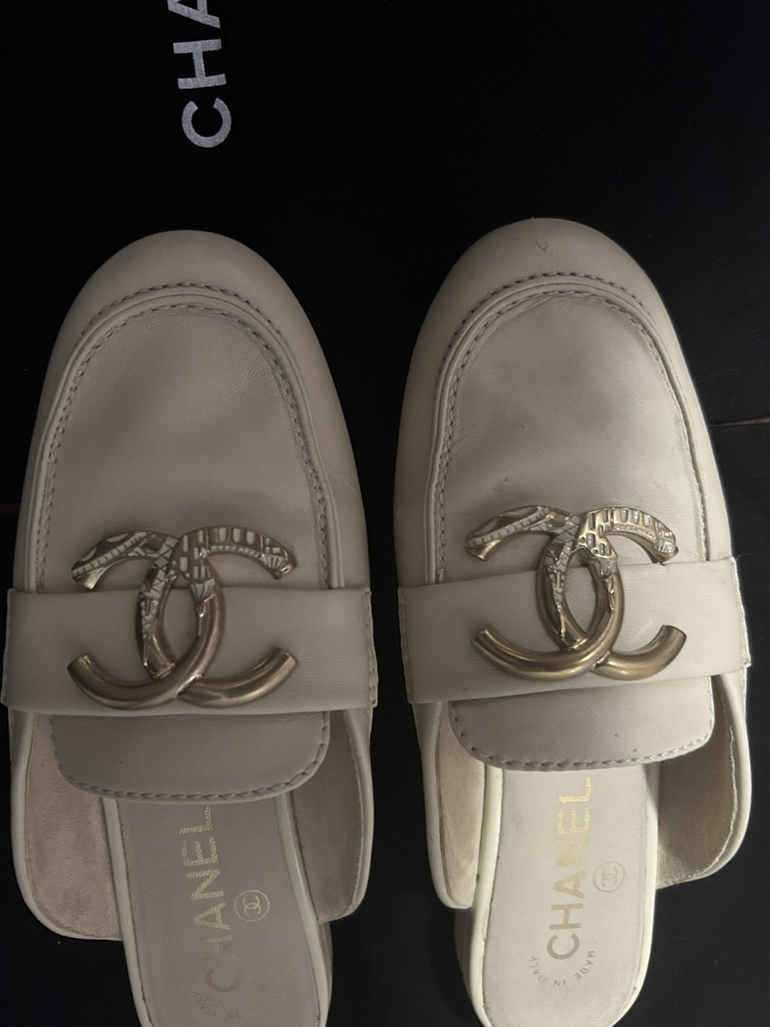 Chanel Off-White Leather Mules