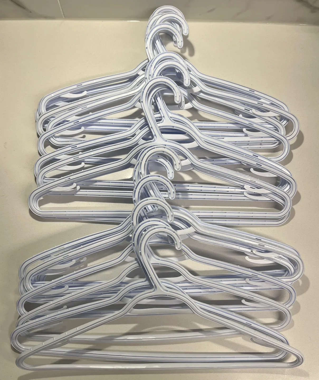 $0.5 for 22 plastic hangers thumbnail