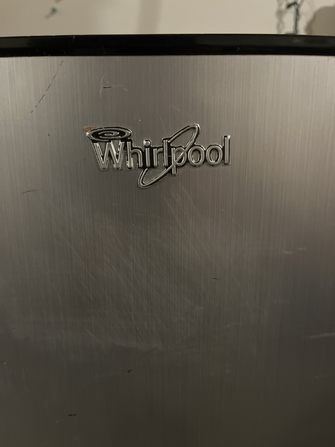 Whirlpool Mini Fridge - Excellent Condition - photo 2