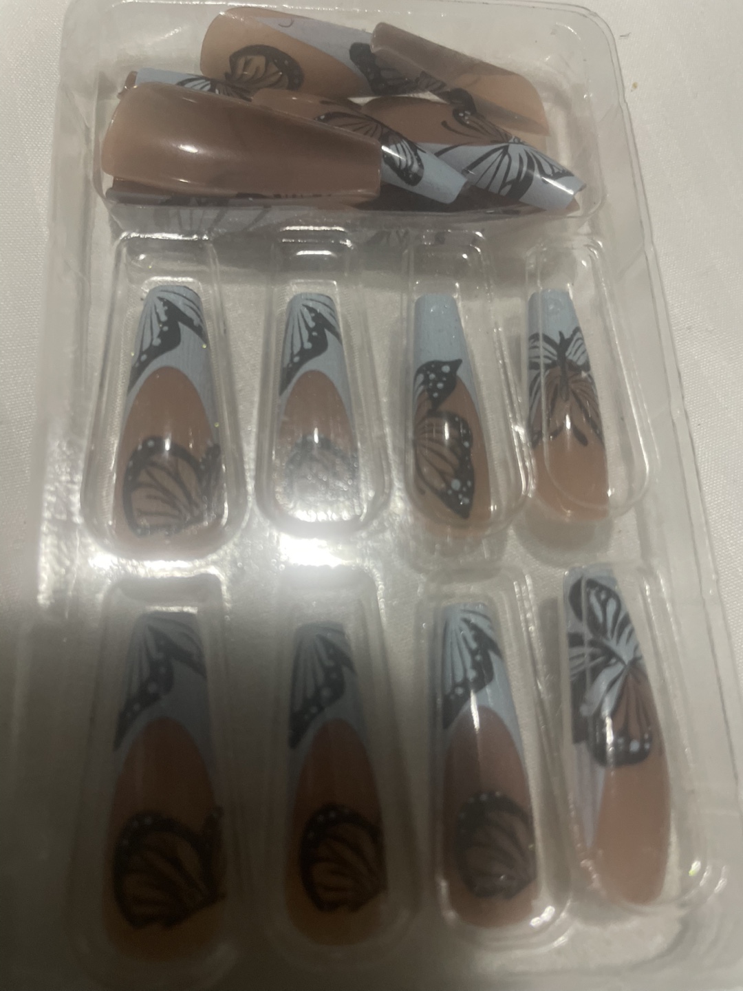 Butterfly Design False Nails - One Minute Application - photo 2