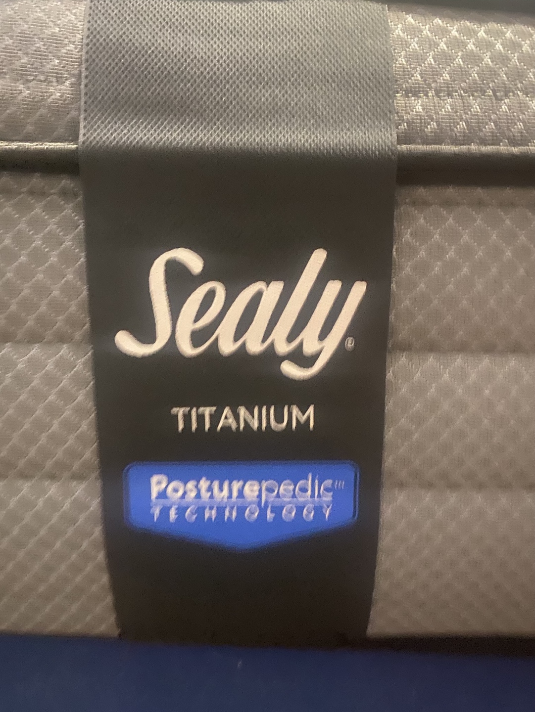 Sealy Titanium Posturepedic Mattress - photo 3