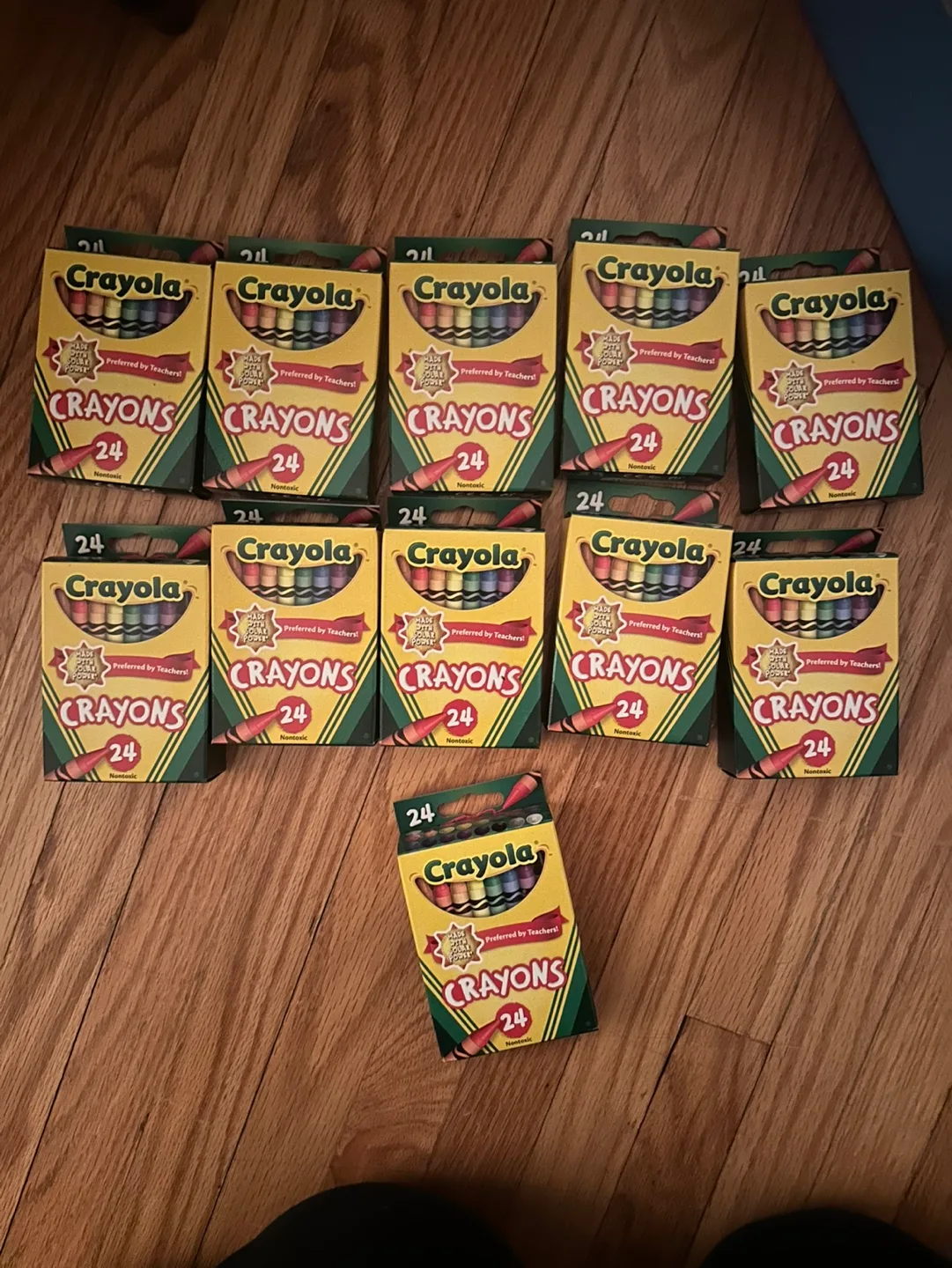 Crayola Art Supplies image indicator(2)