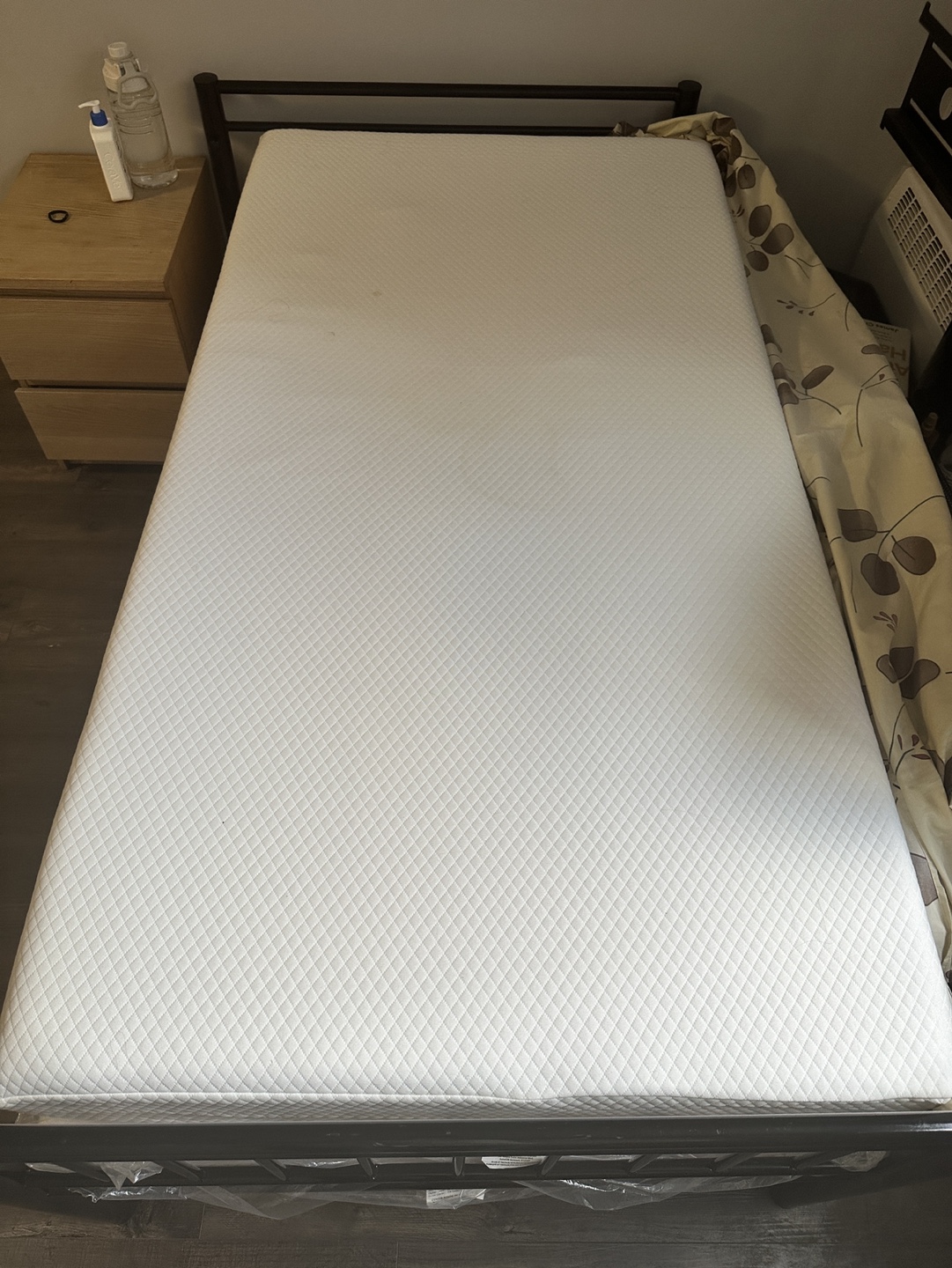 Memory Foam Gel Mattress - Twin Size - photo 3