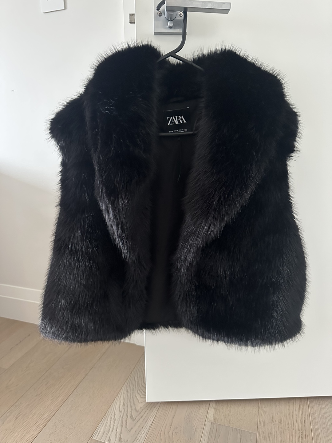 Zara Black Faux Fur Vest