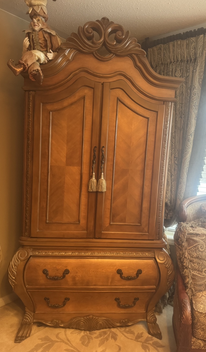 Gorgeous Michael Armani Wooden Armoire - photo 2