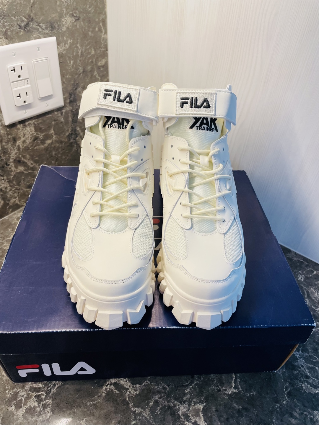 Fila Yak Trainer Men's Boots - Size 9.5