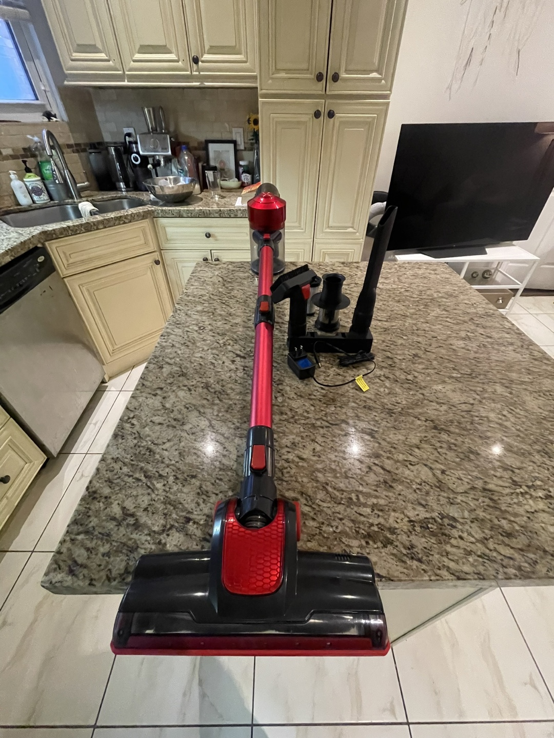 New iwoly Cordless Vacuum Cleaner with Attachments - photo 2