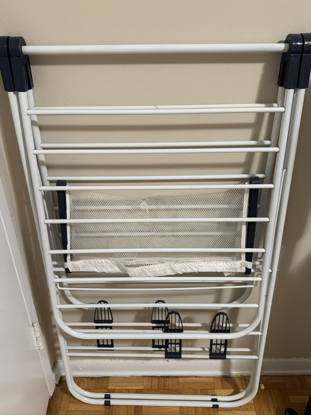 White Foldable Drying Rack with Mesh Shelf