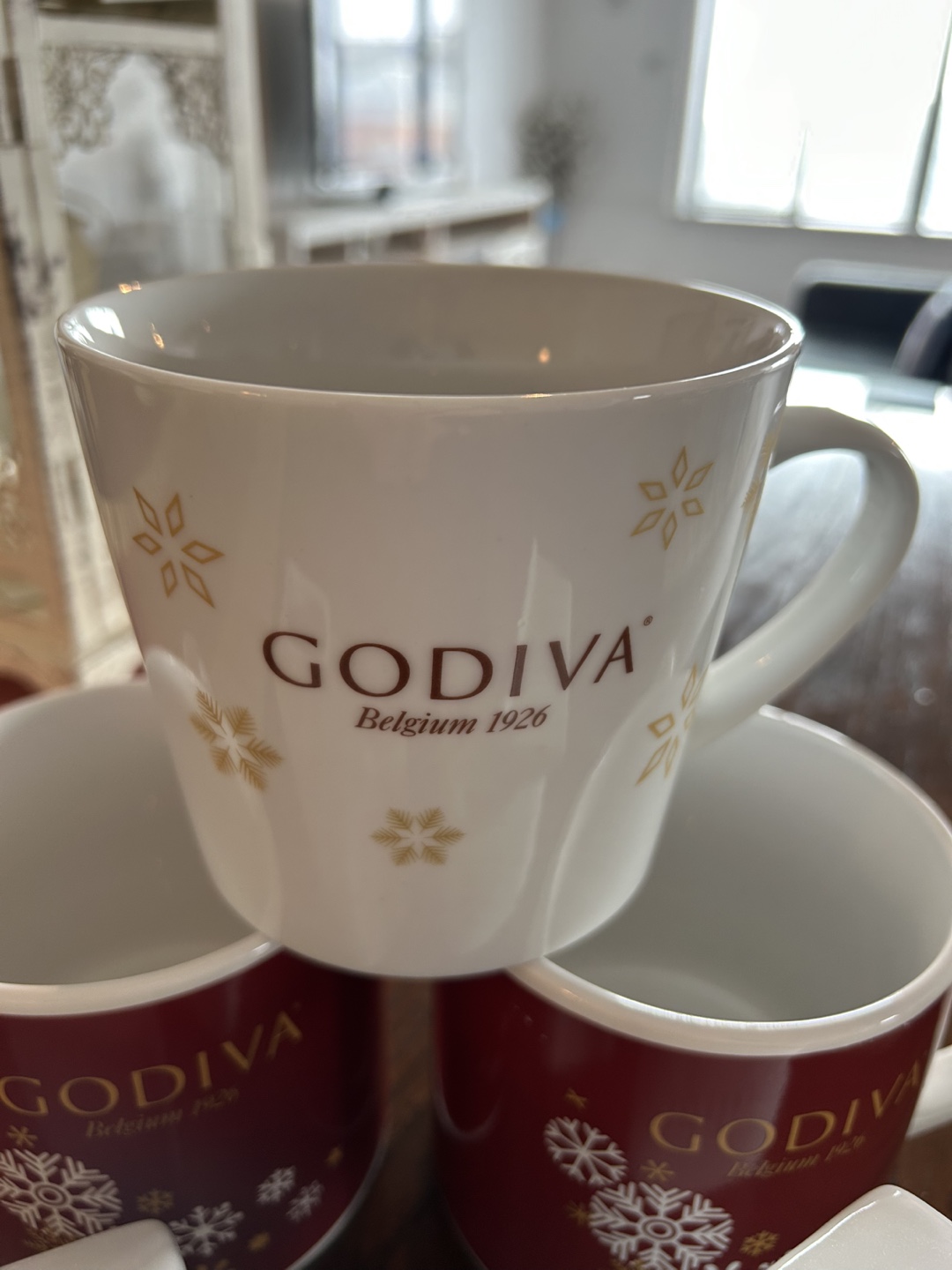 Godiva Coffee Mugs Large With Porcelain Milk-Sugar Holders - photo 3