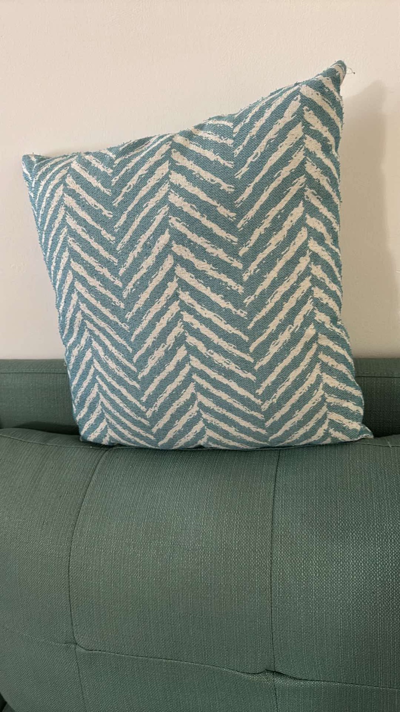 Leon’s Modern Sofa - teal Green - photo 3