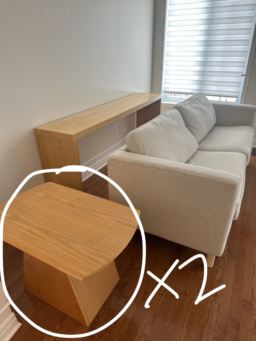 Pair of Modern Wooden laminate End Tables