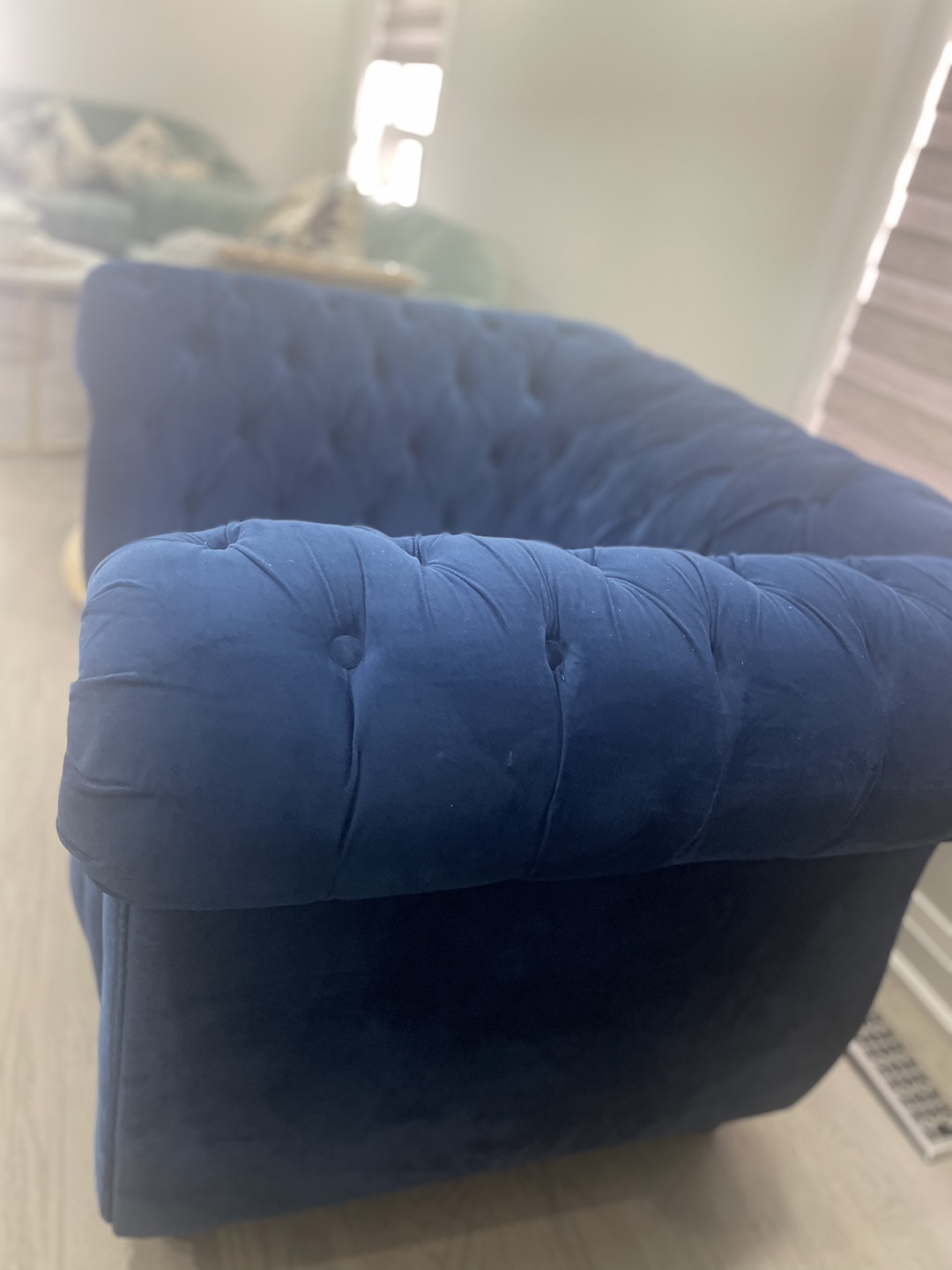 Navy Blue Velvet Chesterfield Armchair - photo 4