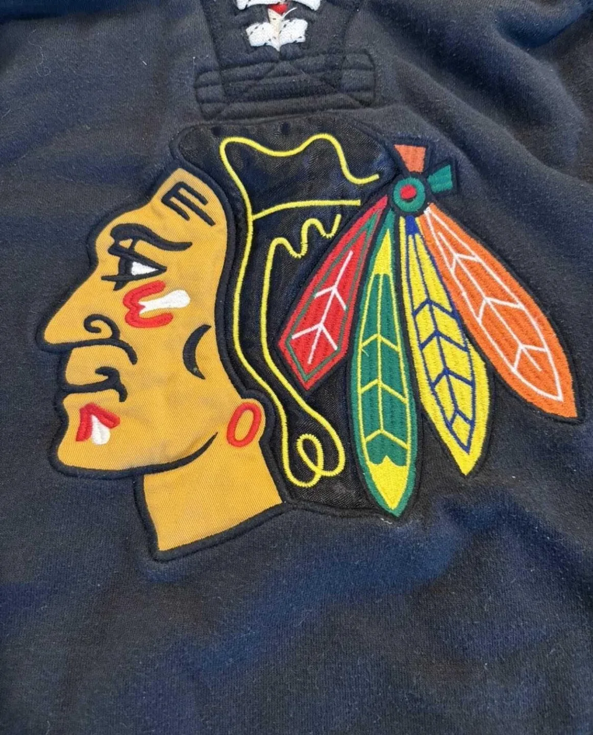 CCM Chicago Blackhawks Hockey Hoodie - Size Large image indicator(5)