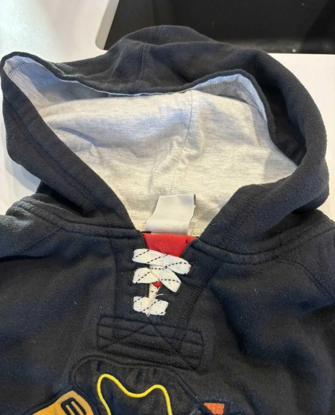 CCM Chicago Blackhawks Hockey Hoodie - Size Large image indicator(2)