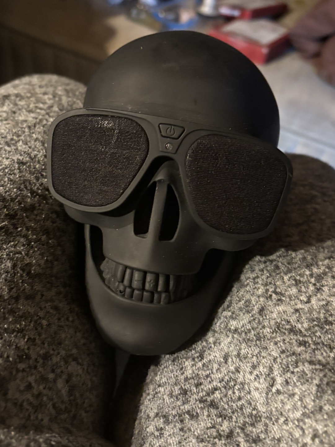 Skull Bluetooth Speaker with Sunglasses