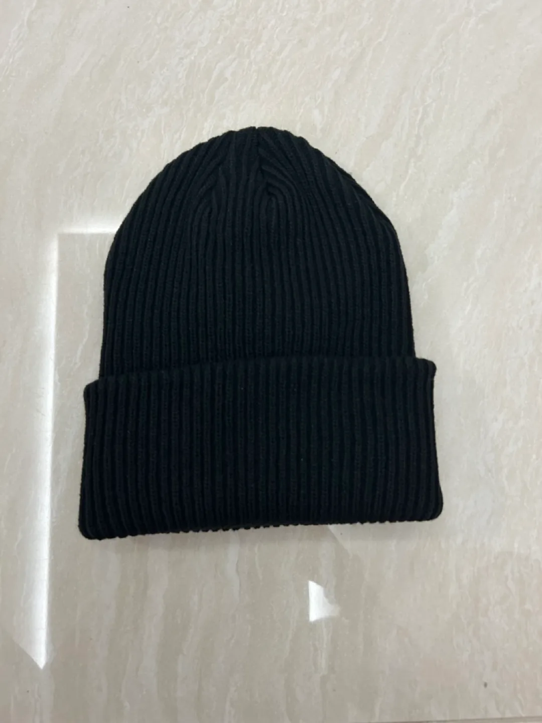 Moncler Beanie image indicator(2)