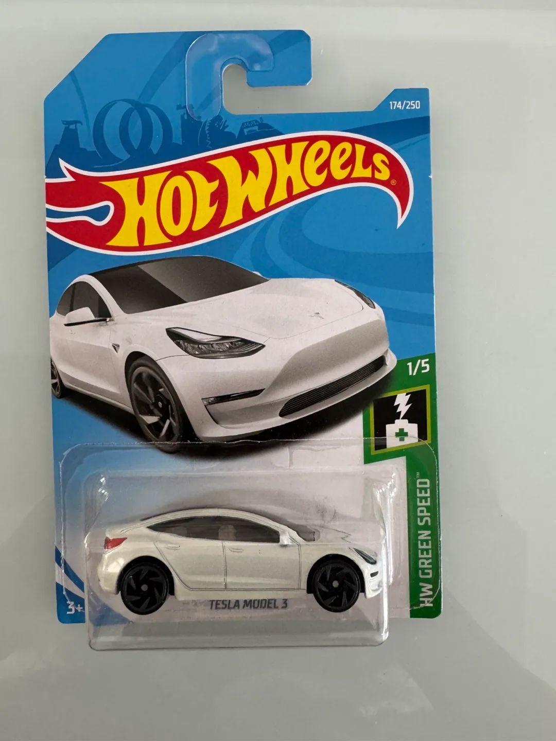 HOT WHEELS TESLA MODEL 3 WHITE DIECAST MINT image indicator(2)