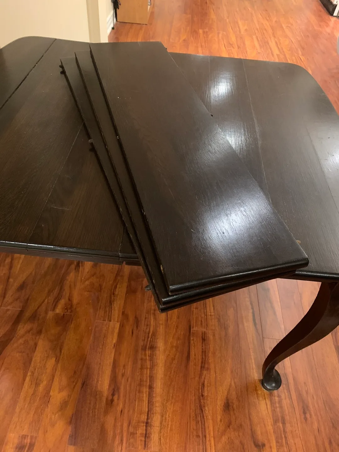 Vintage/Antique dining table image indicator(2)