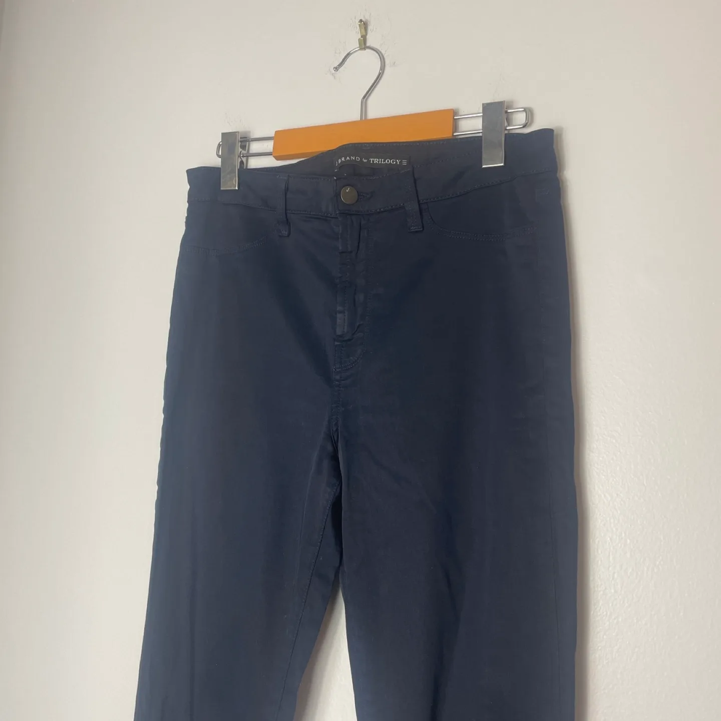 J Brand for Trilogy Navy High Rise Skinny Jeggings Size 27 image indicator(3)
