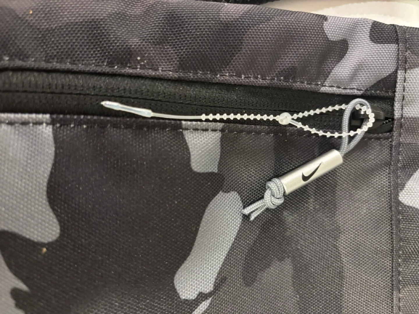 Brand New Nike Tote Bag For Sale image indicator(2)