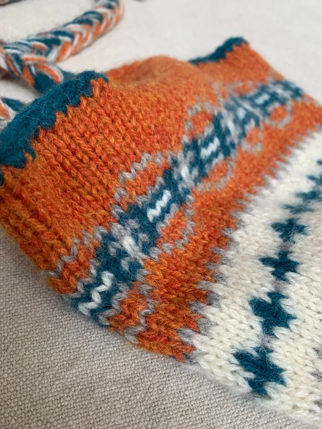 Hand-Knitted Pure Wool Hat image indicator(3)