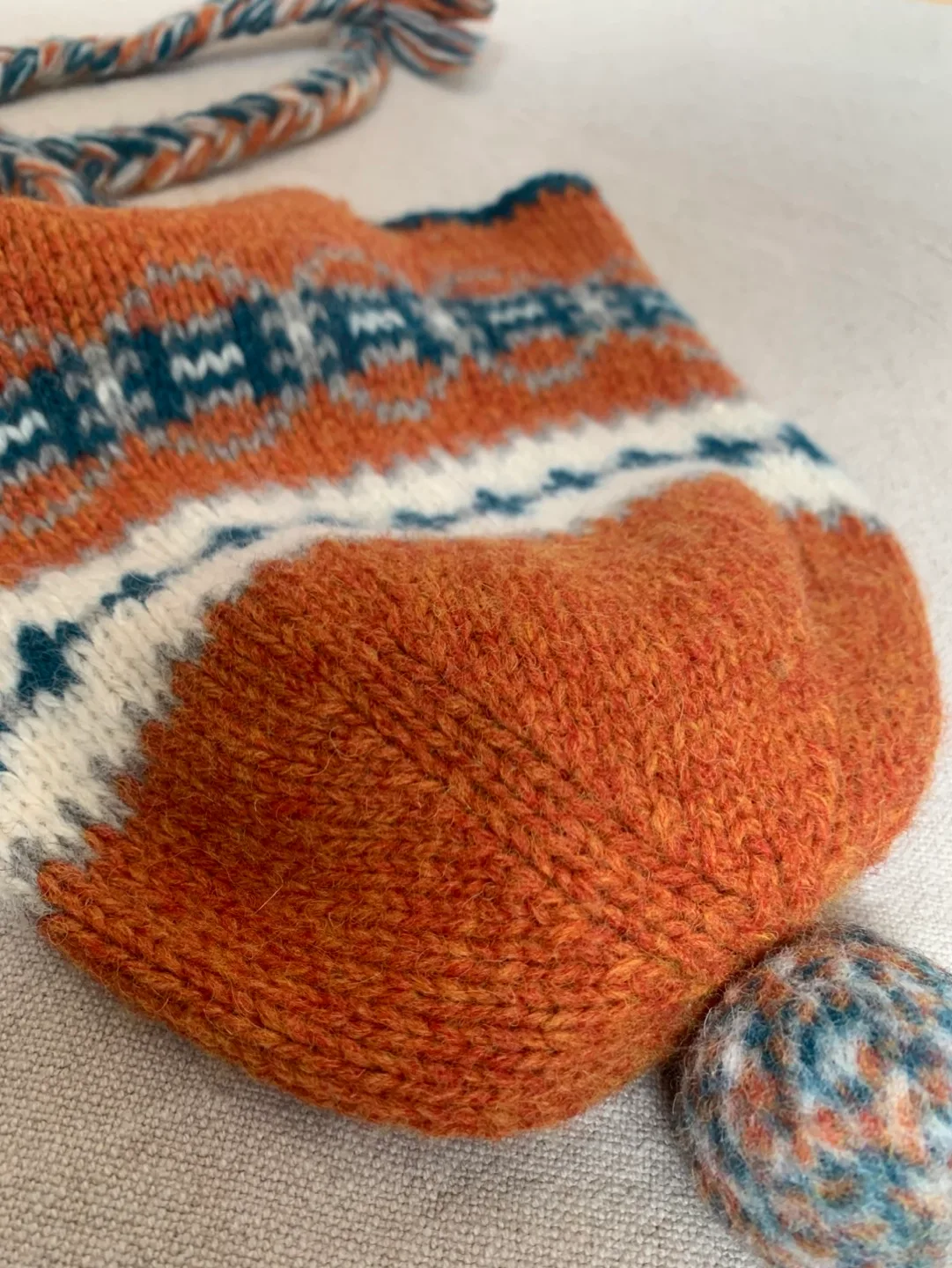 Hand-Knitted Pure Wool Hat image indicator(2)