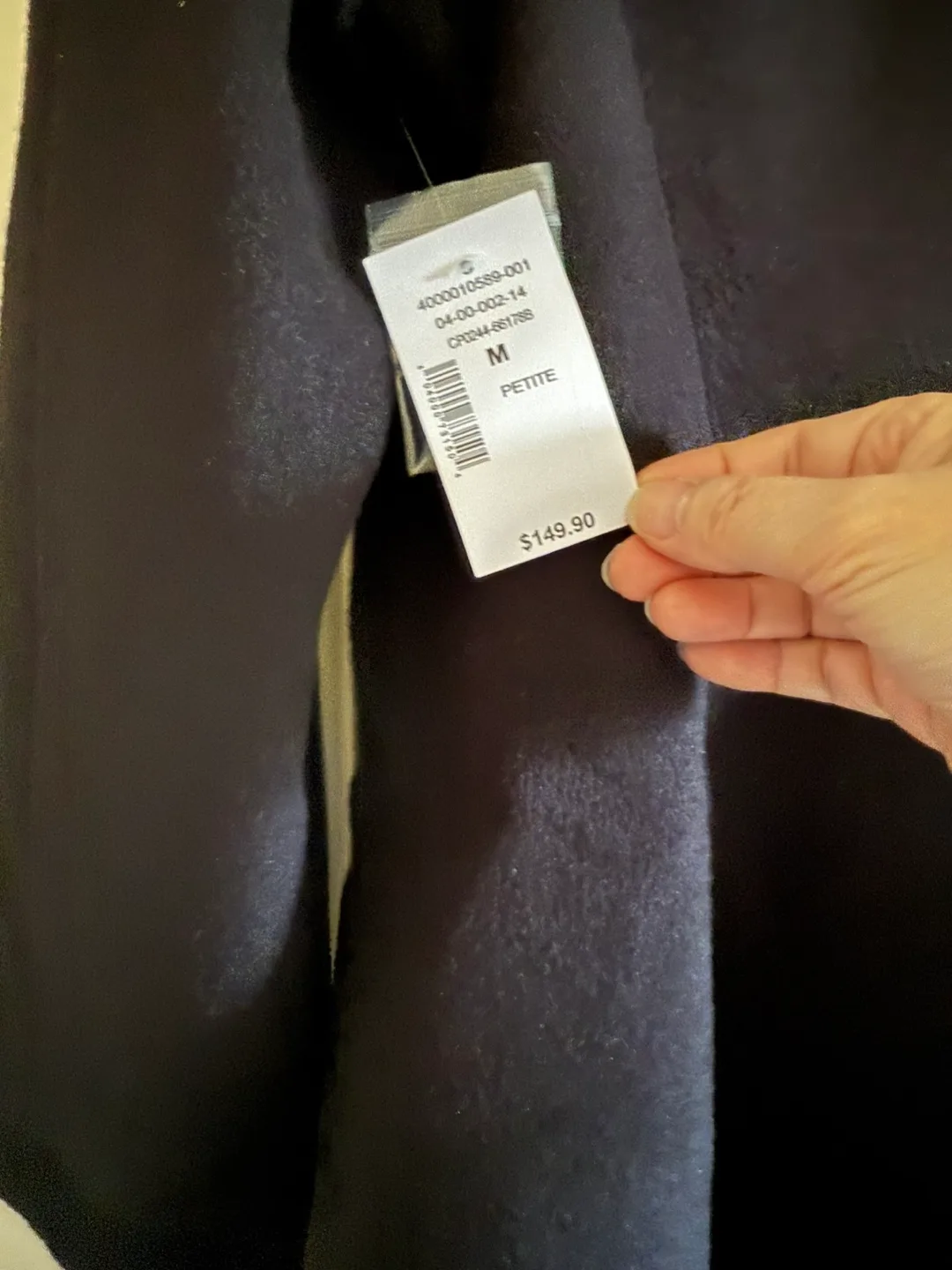 Black Petite Woman's Double-breasted Coat image indicator(3)