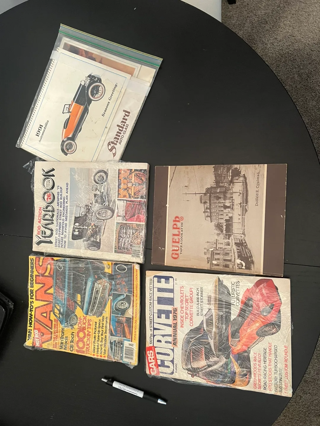Collection of Vintage Car Magazines and Books image indicator(2)