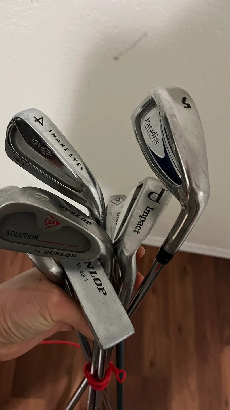 Used Golf Clubs Set image indicator(2)