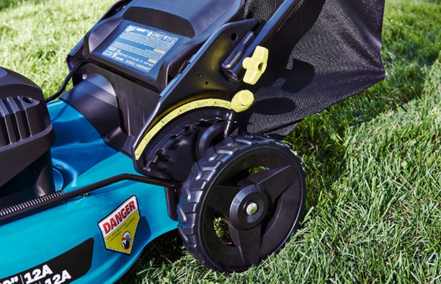 Yardworks 3-in-1 Electric Corded Lawn Mower - Excellent Conditio - photo 5