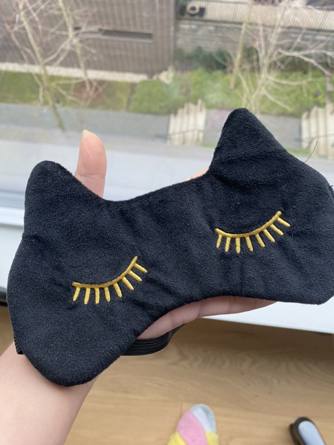 Adorable Black Cat Eye Sleep Mask - photo 2