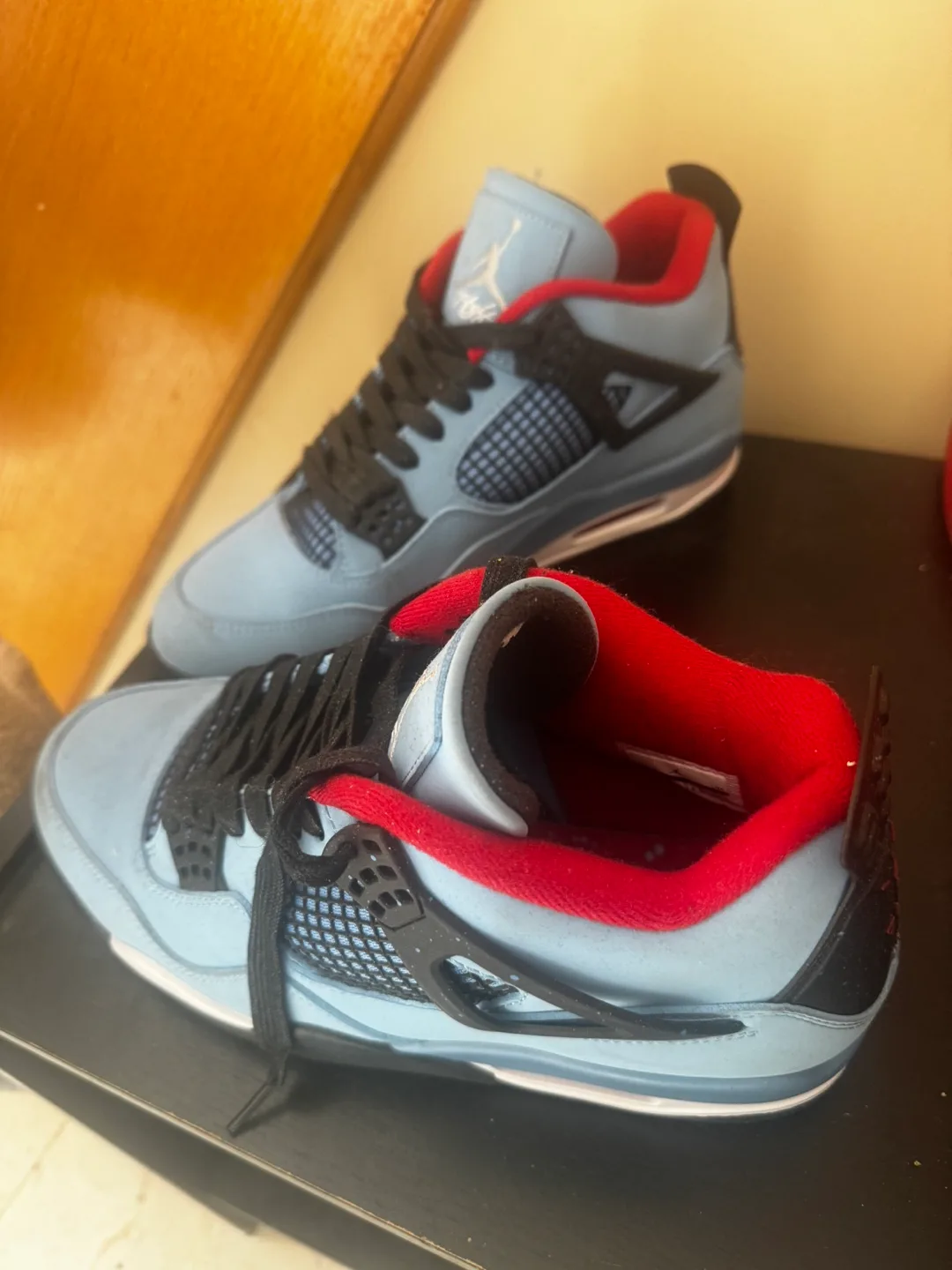 Travis Scott Air Jordan 4 Retro 'Pale Citron' image indicator(2)