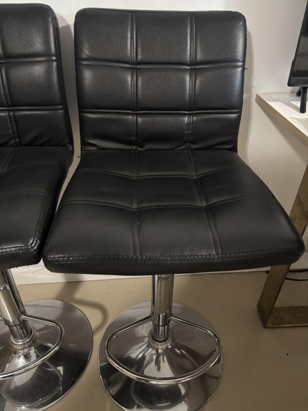 Black Leather Bar Stools - photo 3