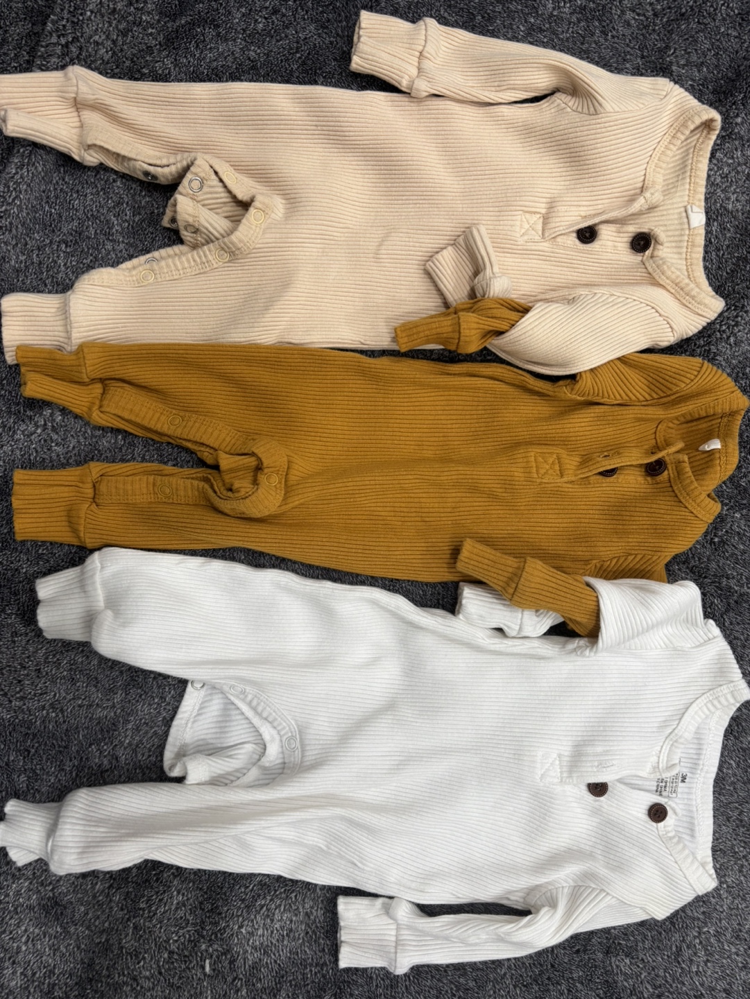 Baby Girl Clothes Bundle - Shorts, Tops, Bodysuits - photo 3
