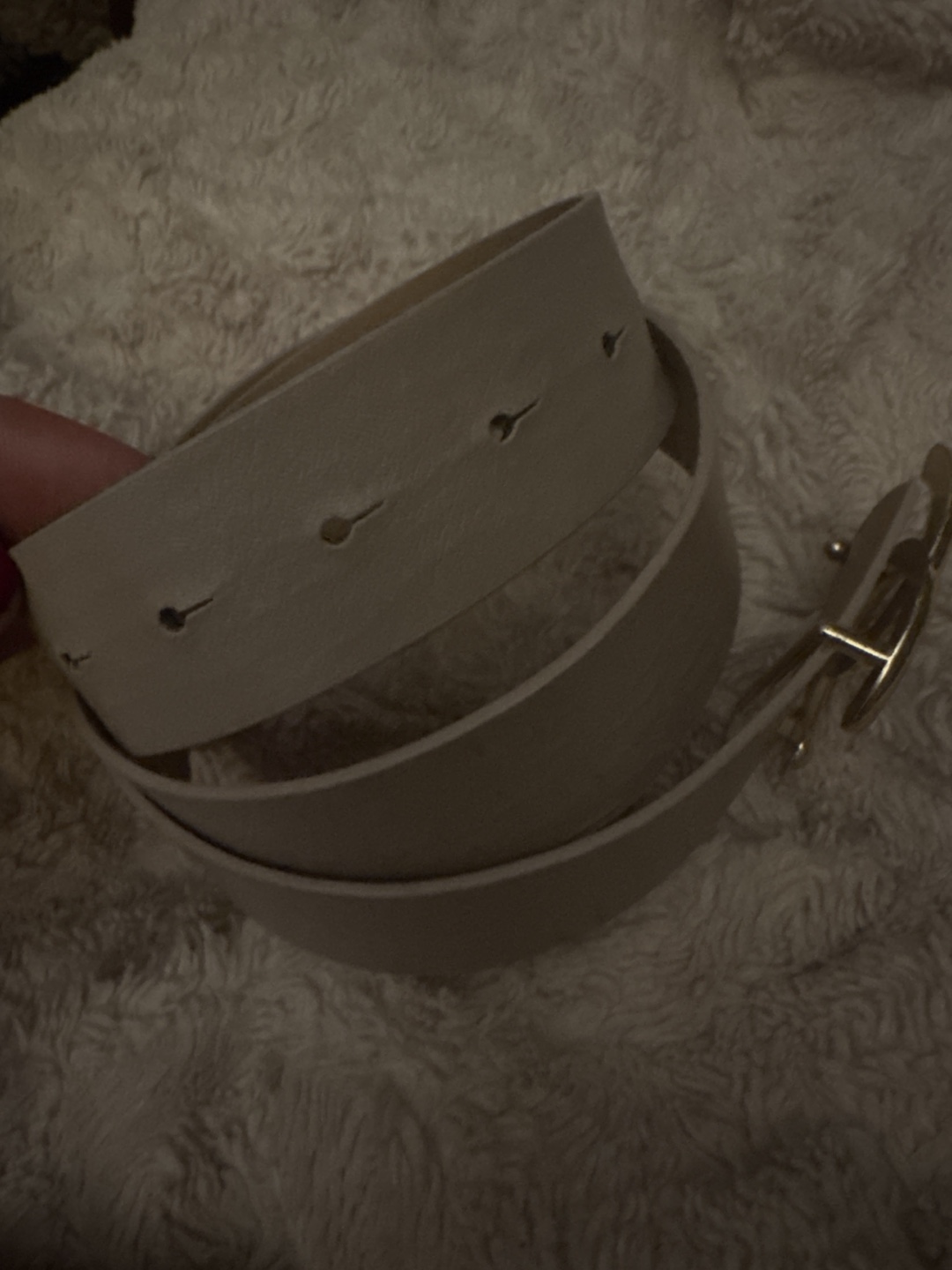 Chanel-Inspired Cream Leather Belt with Gold Buckle - photo 2